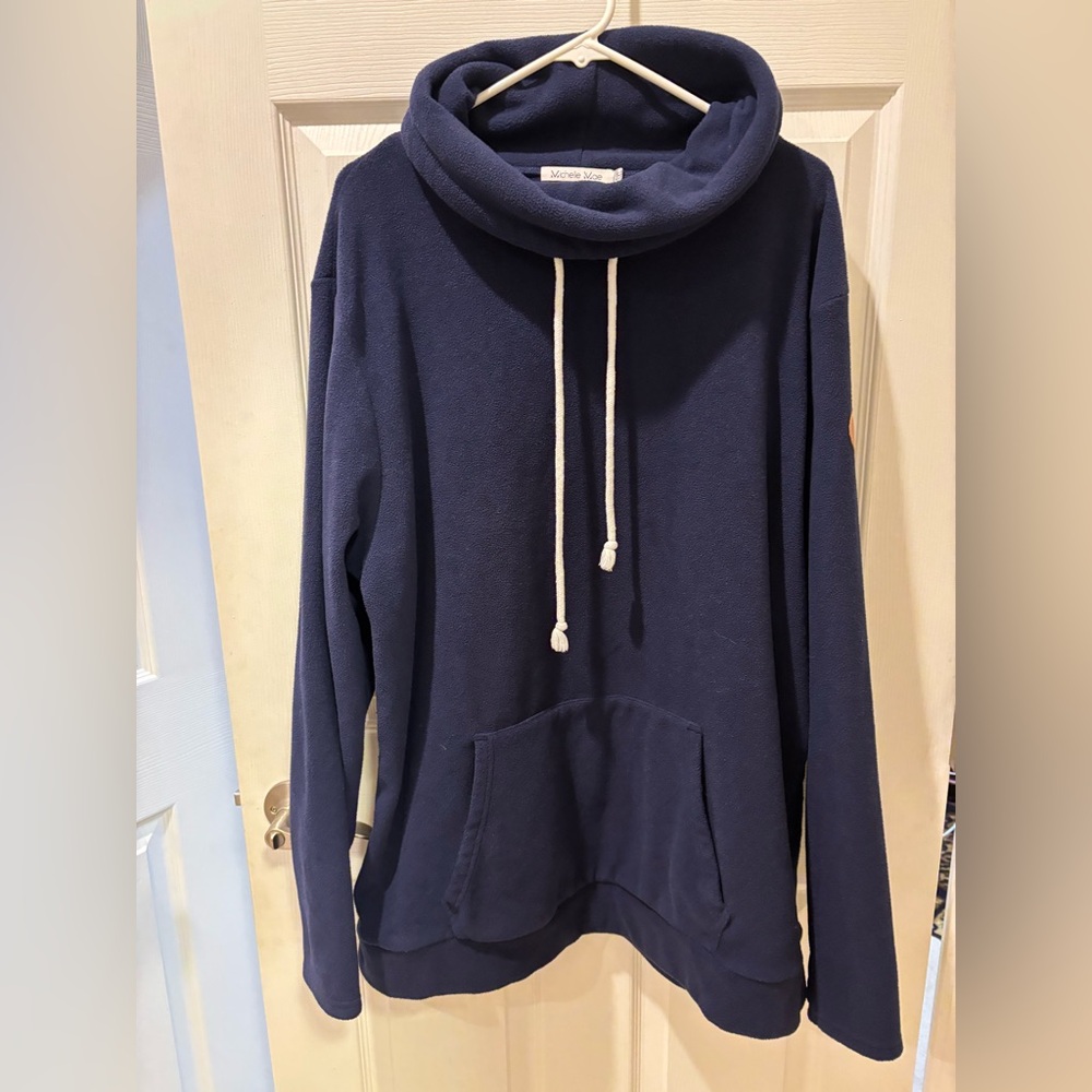 Michelle Mae‎ Navy Blue Cowl Neck Fleece Pullover